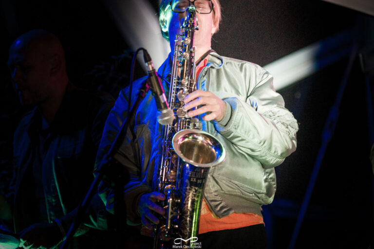 Pamoja 19